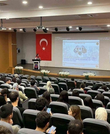 Jandarmadan öğrencilere siber farkındalık eğitimi