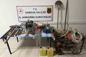 Kaçak kazı yapan 4 şahıs jandarmaya yakalandı