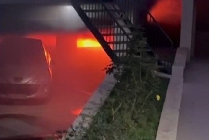 Kahramanmaraş’ta elektrikli otomobil alev alev yandı