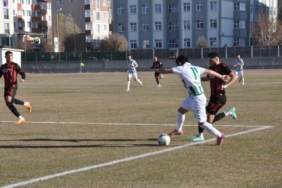 Kars 36 Spor: 1 Hakkari Zap Spor:  1