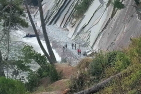 Kayıp imamın cesedi uçurumdan yuvarlanmış aracında bulundu