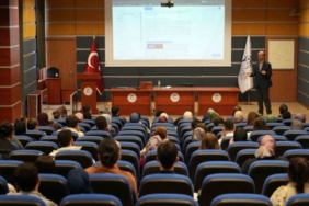 KBÜ’de tez yazım sürecine yönelik atölye çalışmaları sürüyor