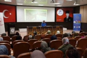 KBÜ’de ‘Zeytin Ağacının Altında’ belgeseli seyirciyle buluştu