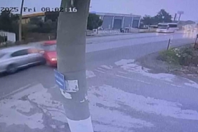 Kemalpaşa’da feci trafik kazası kamerada: 2 ölü, 4 yaralı