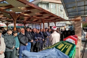 Kıbrıs gazisi son yolculuğuna uğurlandı