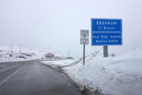 Kop Dağı’nda kar yağışı aralıklarla devam ediyor