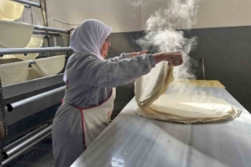 Küçük bir dükkanda başlamışlardı şimdi tonlarca yufka üretiyorlar