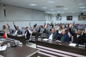 Kula Belediyesi’nde personel sayısı tartışması: "Başkan cevap verecek mi"