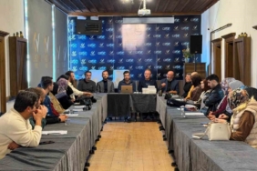 Kütahya’da 15 öğrenciye tablet desteği