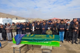 Malatya’da kayıp olarak aranırken ölü bulunan kadın defnedildi