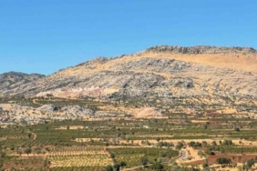 Mermer ocağında kaya altında kalan şahıs yaralandı