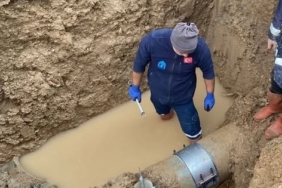 Merzifon’un eskiyen içme suyu hattı patlak verdi: Bir ayda 107 su arızası yaşandı