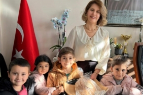 Minik öğrencilerden İlçe Milli Eğitim Müdürü’ne sıcak sürpriz
