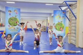 Minik sporcular eğlenerek öğreniyor