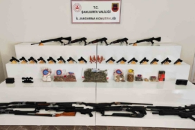 Mısır tarlasında patlayıcı madde ve silahlar ele geçirildi: 9 gözaltı