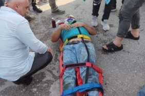 Motosiklet sulama kanalına düştü: 2 yaralı