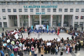 Nilüferli çocuklardan ’gelecek’ için anlamlı yürüyüş
