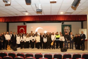 Oltu’da öğretmenlere vefa