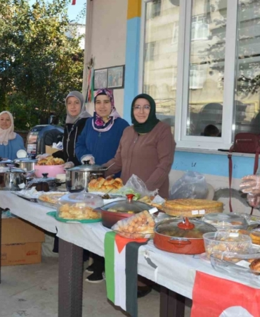 Ordu’da hayır çarşısı ile Filistin’e destek