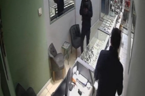 Ordu’daki kuyumcu soygunu kamerada