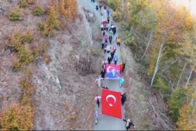 Osmaniye’de doğa severler Atatürk’ü yürüyüşle andı