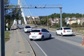 Otomobilin çarptığı yaya yaralandı