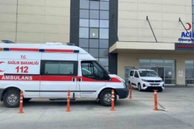 Özel okulda öğle yemeği sonrası 33 öğrenci ve 1 öğretmen hastanelik oldu