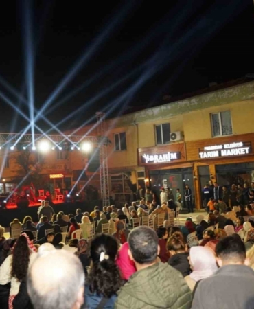 Pınarhisar’da hamsi festivali horonla coştu
