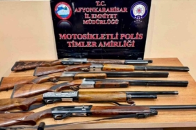 Polis saksılar da yetiştirilen kenevir ele gecirdi