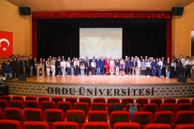 Rektör Baş: "Öğrencilerimizin akademik ve sosyal gelişimlerine önem veriyoruz"