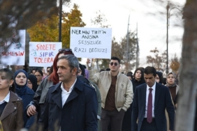 Rektör Çakmak: "Kadına yönelik şiddetin hiçbir biçimi kabul edilemez"