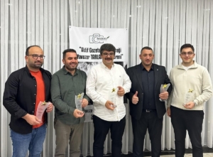 Rize’de gazeteci Yavuzer Tarlan anısına ödül töreni düzenlendi