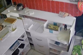 Sadaka kutusunu çaldı