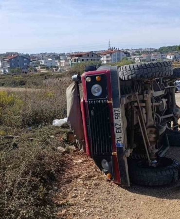 Safari araçları çarpıştı: 10’u yabancı 11 kişi yaralı