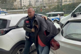 Samsun’da evinde uyuşturucuyla yakalanan şahıs adliyeye sevk edildi