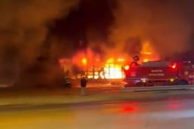 Sanayi sitesinde çıkan yangında 9 iş yeri kullanılamaz hale geldi