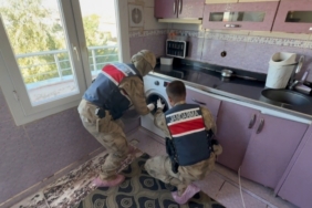 Şanlıurfa’da çamaşır makinesinden 12 tabanca çıktı