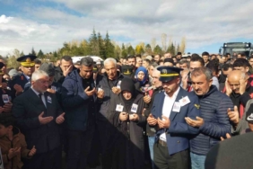 Şehit astsubay için baba ocağından helallik alındı