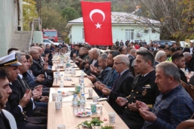 Şehit Deniz Teğmen Öz için mevlit okutuldu