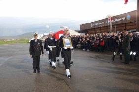 Şehit Nuri Özcan’ın naaşı Zonguldak Havalimanı’nda karşılandı