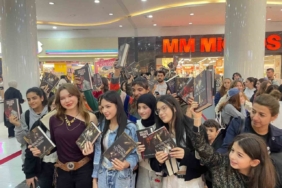 Selin Solaris ve Işıl Lima Mardian Mall’da okurlarıyla buluştu