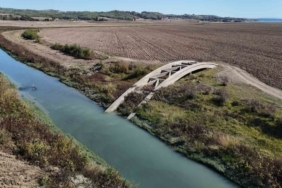 Seyhan Baraj Gölü kurudu, Alman Köprüsü ortaya çıktı