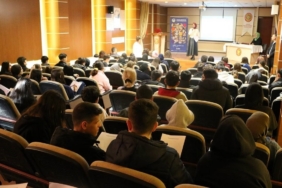 SGM’de düzenlenen teknoloji semineri öğrencilerin geleceğine ışık tutacak
