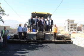 Silopi’de 6 kilometrelik yol çalışması başladı