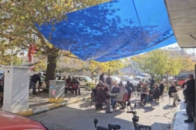 Sındırgı’da peş peşe depremler