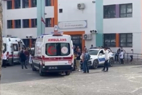 Sınıfın içinde yangın tüpü sıktılar: Çoğu öğrenci tozdan etkilendi