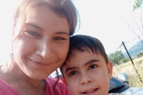 Süt toplama merkezine giden kadın kullandığı traktörün altında kaldı