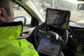 Tatil dönüşü D-100’de hareketlilik arttı: Radar ve teknolojik sistemlerle sürücülere sıkı denetim uygulandı