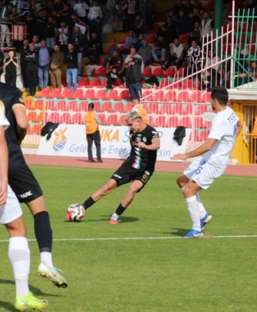 TFF 2. Lig: Isparta 32 Spor: 4 - Ankara Demirspor: 0