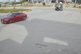 Tokat’ta minibüs motosiklete çarptı: 2 yaralı